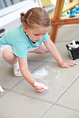 Image showing Painting with chalk