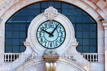 Image showing Rusty old clock