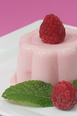 Image showing Raspberry pudding