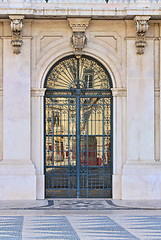 Image showing door of an old building