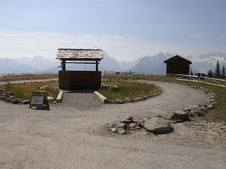 Image showing Lake Louise in the Rocky Mountains