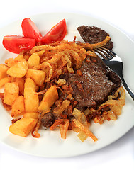 Image showing Beef escalopes with crispy onions