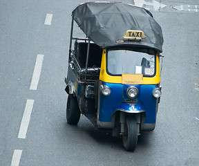 Image showing Tuk-tuk taxi in Bangkok