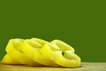 Image showing Yellow paprika slices