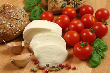 Image showing Tomatoes, cheese, bread