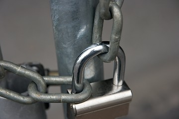 Image showing Padlock