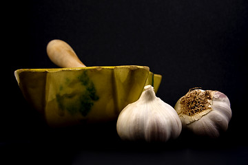 Image showing Mortar with garlic.