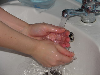 Image showing washing hands 6