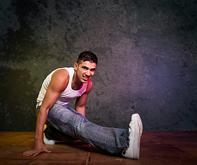 Image showing Hispanic male hip-hop dancing