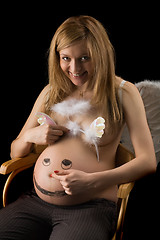 Image showing pregnant girl