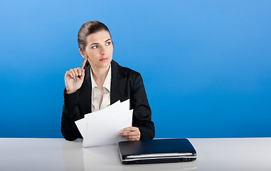 Image showing Businesswoman thinking