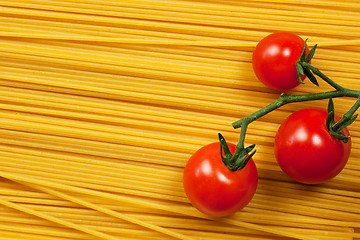 Image showing Spaghetti and tomatoes