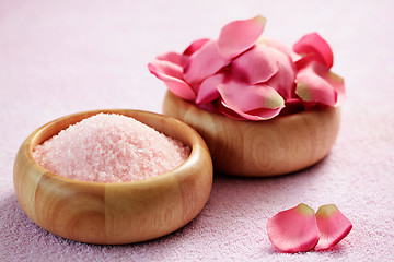 Image showing bath salt with rose