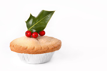 Image showing Mince Pie and Holly