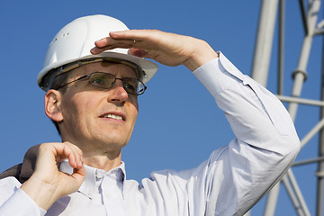 Image showing Engineer in front of steel construction