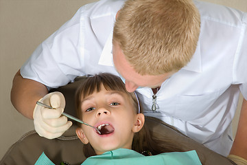 Image showing Dentist