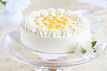 Image showing Yogurt cake with oranges