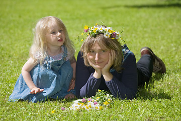 Image showing Mum and daughter