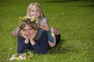 Image showing Mum and daughter