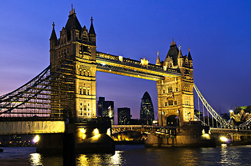 Image showing Tower bridge in London at night