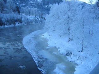 Image showing Frost by the river