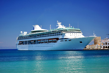 Image showing Cruise ship