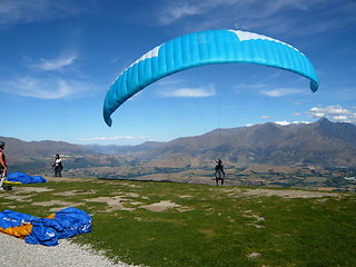 Image showing Paragliding