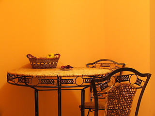 Image showing Table in kitchen