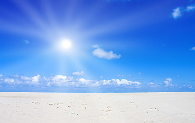 Image showing Beautiful beach with sunlight