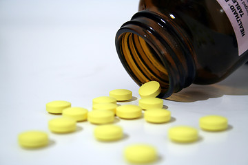 Image showing Drugs -  yellow Pills