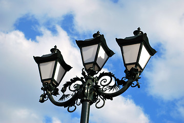 Image showing Triple lantern
