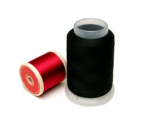 Image showing Spools of thread
