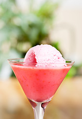 Image showing Strawberry Ice Cream Smoothie