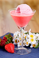 Image showing Strawberry Ice Cream Smoothie