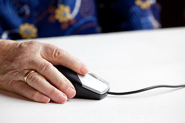 Image showing Old Hand Computer Mouse