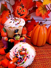 Image showing Halloween cupcakes