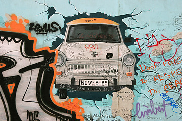 Image showing Fragment of Berlin wall