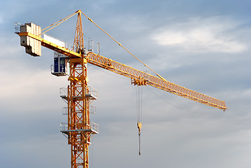 Image showing Single yellow tower crane