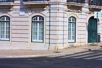 Image showing traditional and residential building in Lisbon