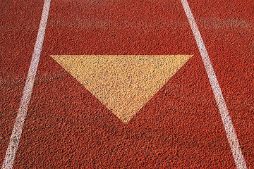 Image showing Arrow on a Running Lane