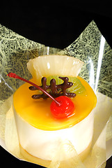 Image showing piece of fruit cake 