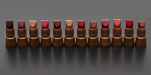 Image showing Small tubeses lipstick