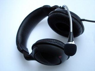 Image showing headphones