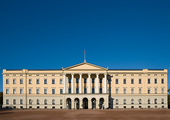 Image showing The Royal Palace in Oslo, Norway