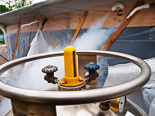 Image showing Liquid Nitrogen Tank