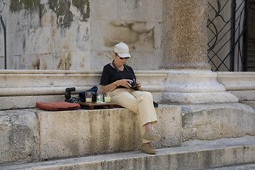 Image showing Female tourist split