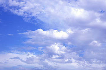 Image showing white clouds in the blue sky