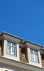 Image showing Traditional house building in Lisbon, Portugal