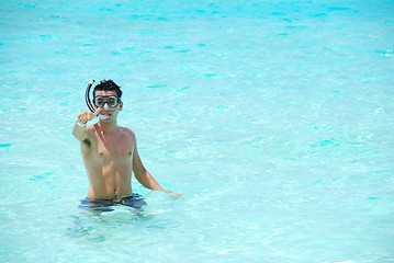 Image showing Thumbs up for snorkeling experience