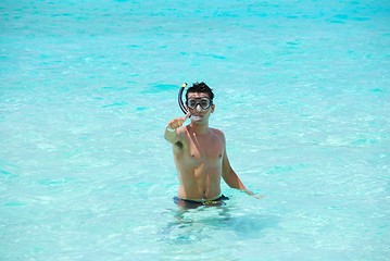 Image showing Thumbs up for snorkeling experience